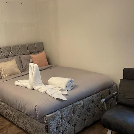 Alder En-Suites Self-Catering With Private Shower 1 Southampton Kültér fotó